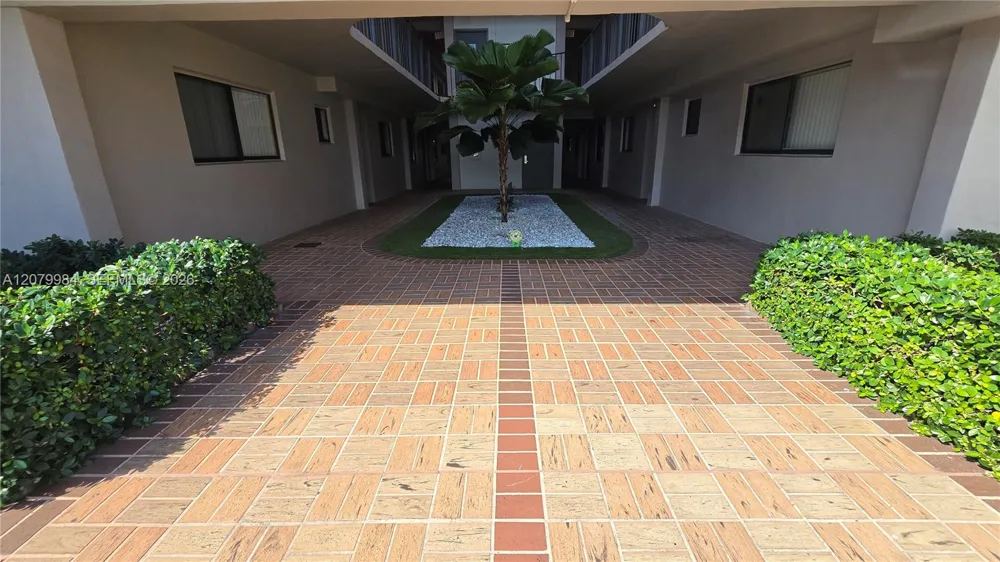 8650 SW 133rd Ave Rd #107 Miami, FL 33183