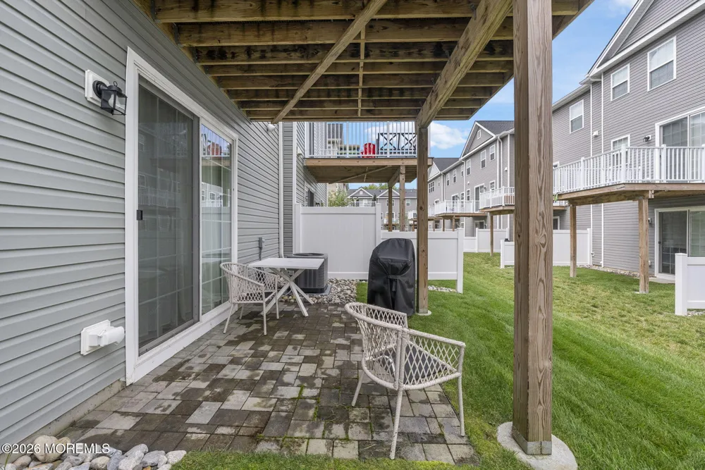 1502 Arose Lane Middletown, NJ 07748