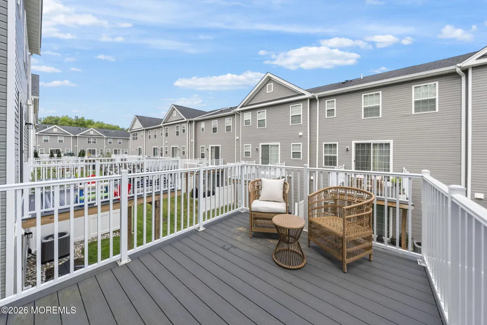1502 Arose Lane Middletown, NJ 07748