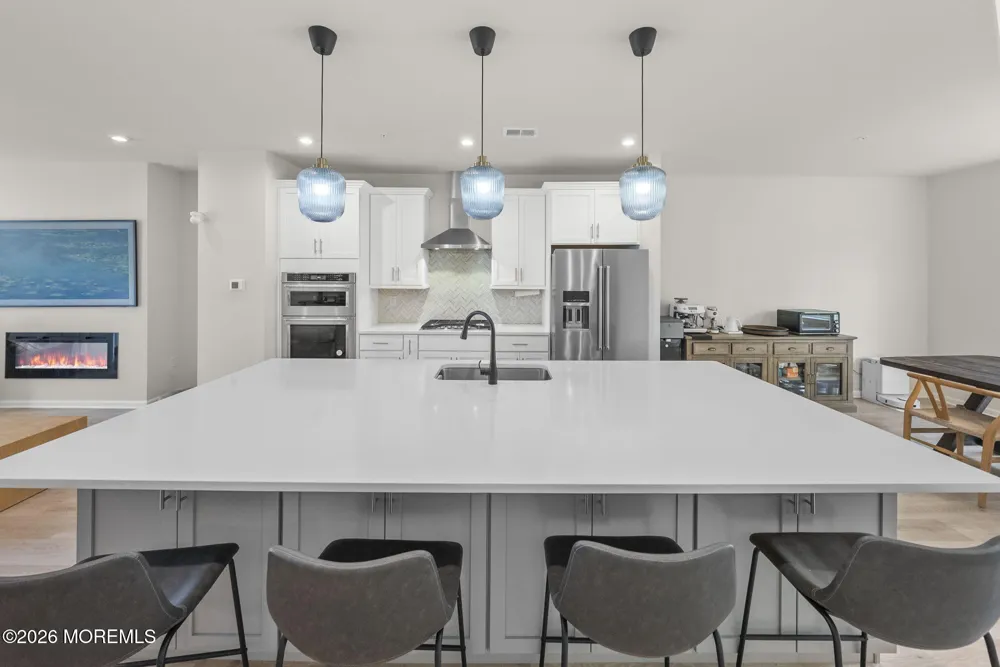1502 Arose Lane Middletown, NJ 07748