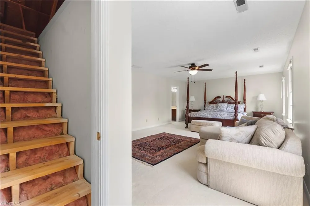 6917 August Drive Clemmons, NC 27012
