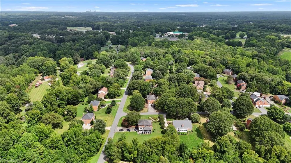 6917 August Drive Clemmons, NC 27012