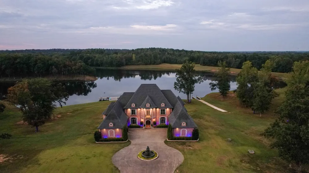 140 Lake Shore Lane Henderson, TN 38340