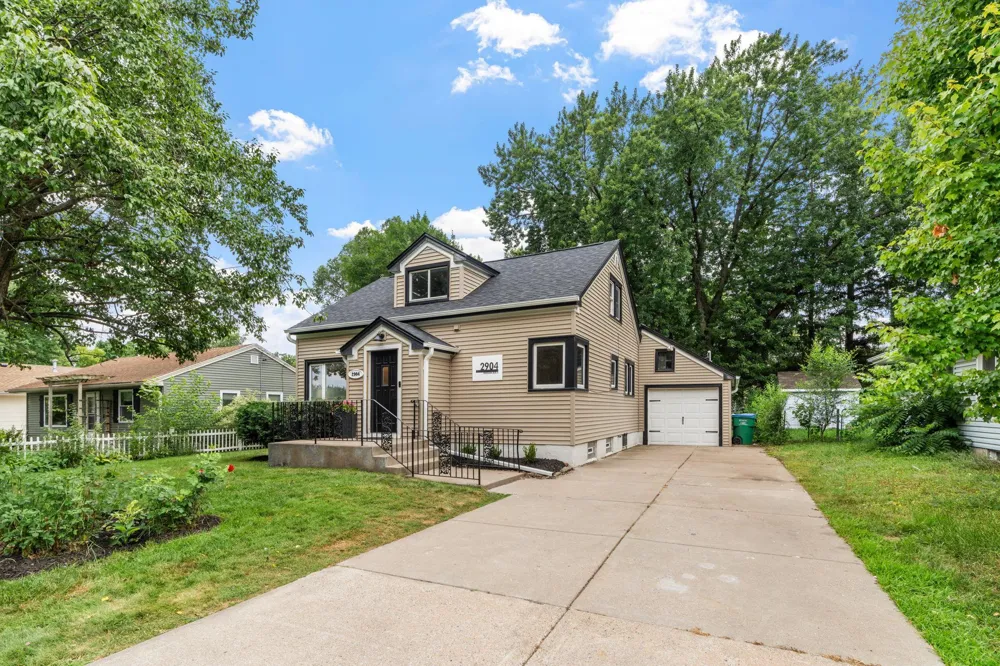 2904 Oregon Avenue S Saint Louis Park, MN 55426