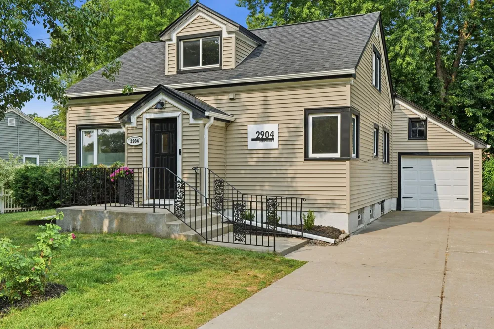 2904 Oregon Avenue S Saint Louis Park, MN 55426