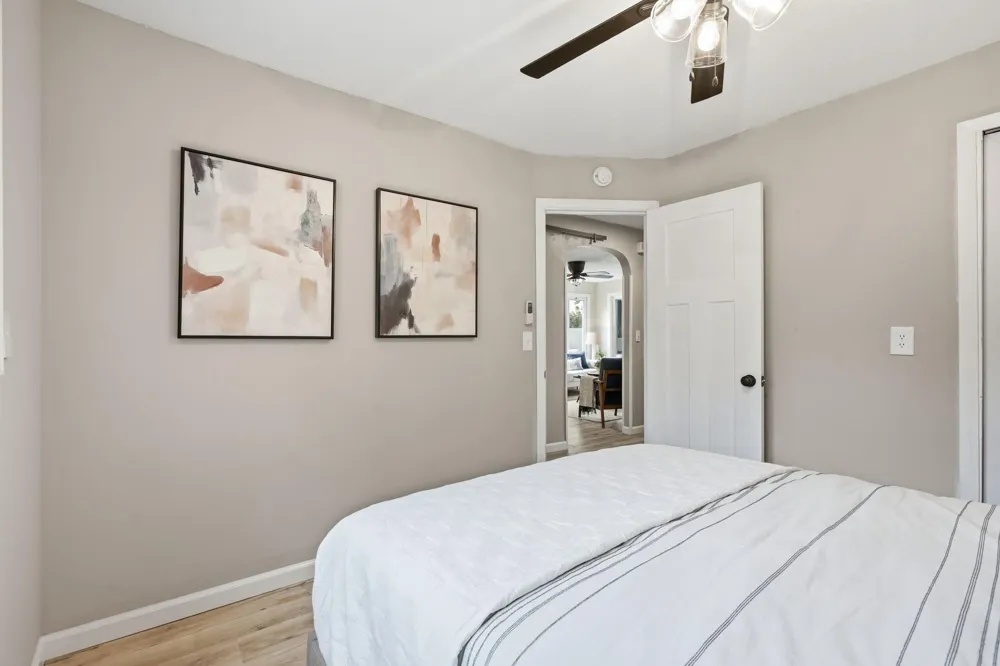 2904 Oregon Avenue S Saint Louis Park, MN 55426