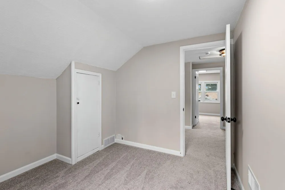 2904 Oregon Avenue S Saint Louis Park, MN 55426