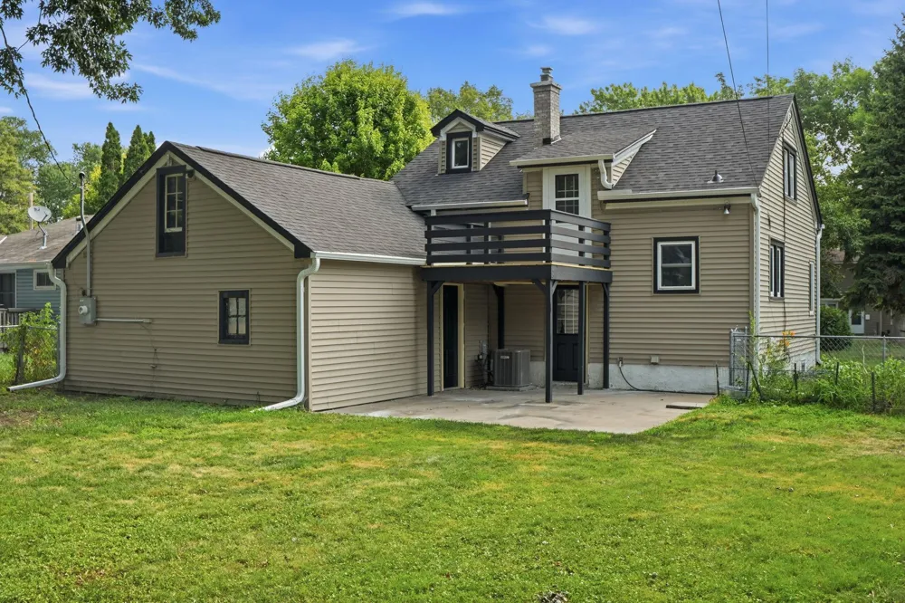 2904 Oregon Avenue S Saint Louis Park, MN 55426