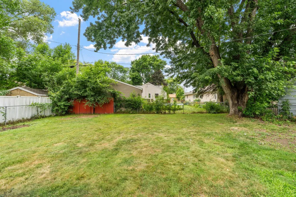 2904 Oregon Avenue S Saint Louis Park, MN 55426