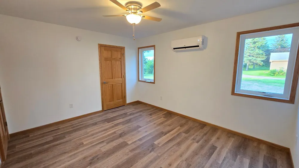 6528 John Avenue Superior, WI 54880