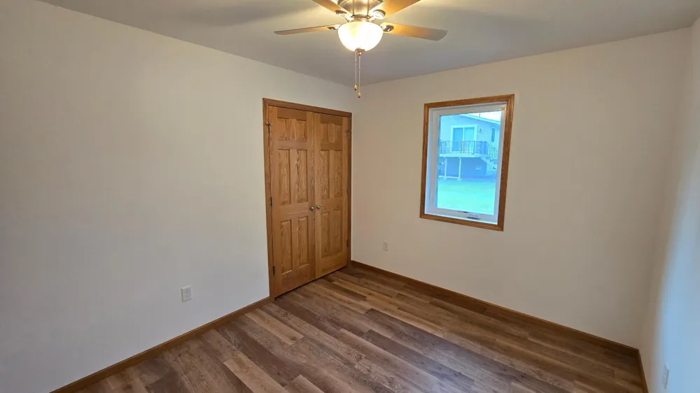 6528 John Avenue Superior, WI 54880