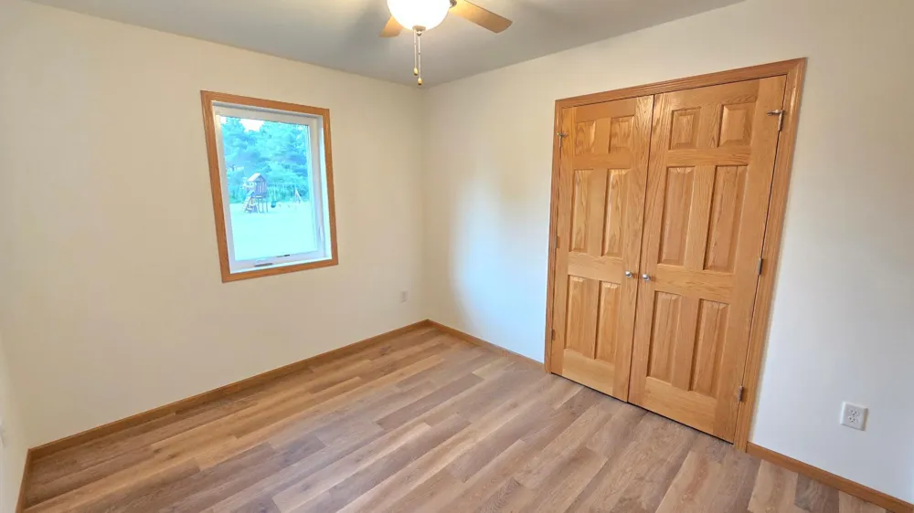 6528 John Avenue Superior, WI 54880