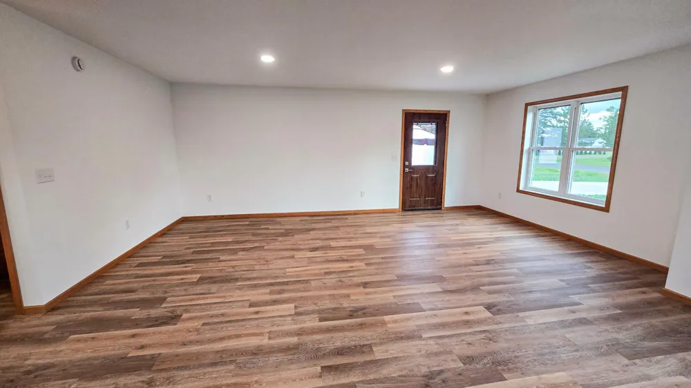 6528 John Avenue Superior, WI 54880