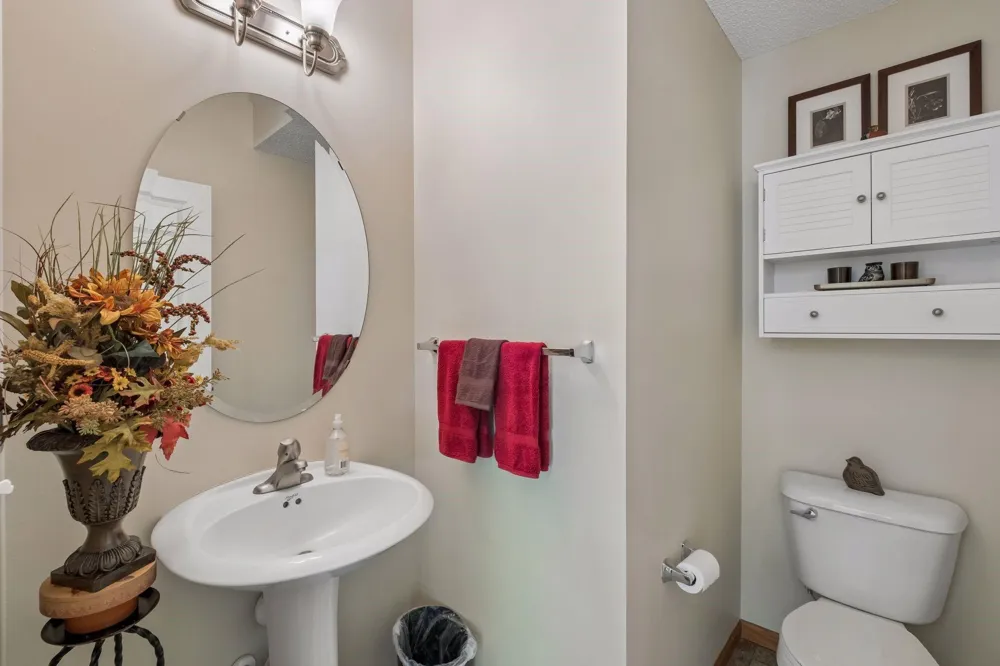4570 Bulrush Boulevard Shakopee, MN 55379