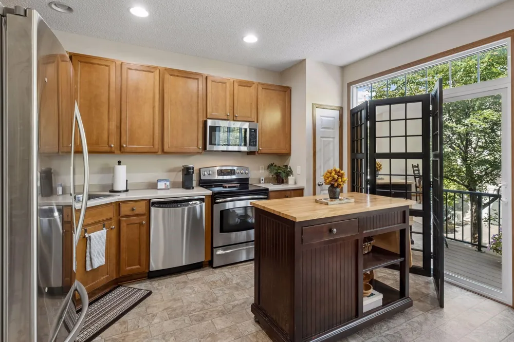4570 Bulrush Boulevard Shakopee, MN 55379