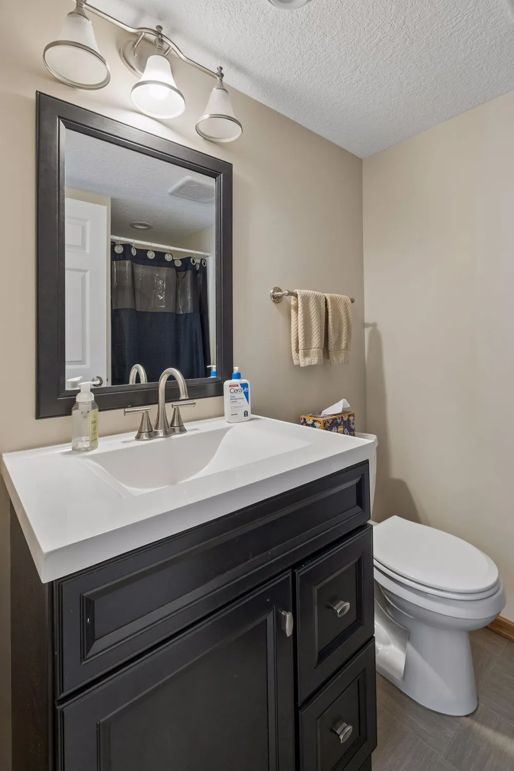 4570 Bulrush Boulevard Shakopee, MN 55379