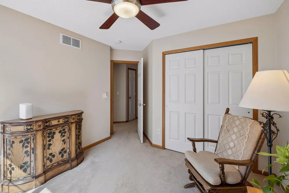 4570 Bulrush Boulevard Shakopee, MN 55379