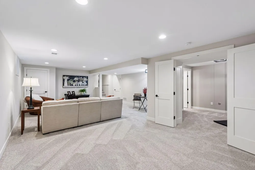 18065 Berry Lane Wayzata, MN 55391