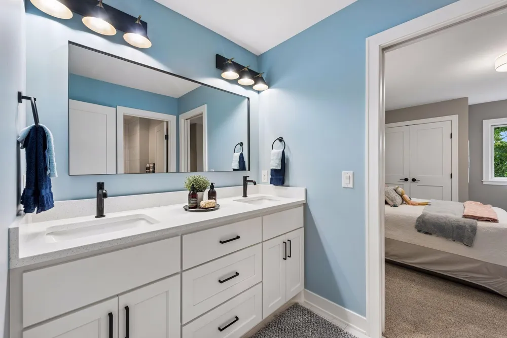 18065 Berry Lane Wayzata, MN 55391