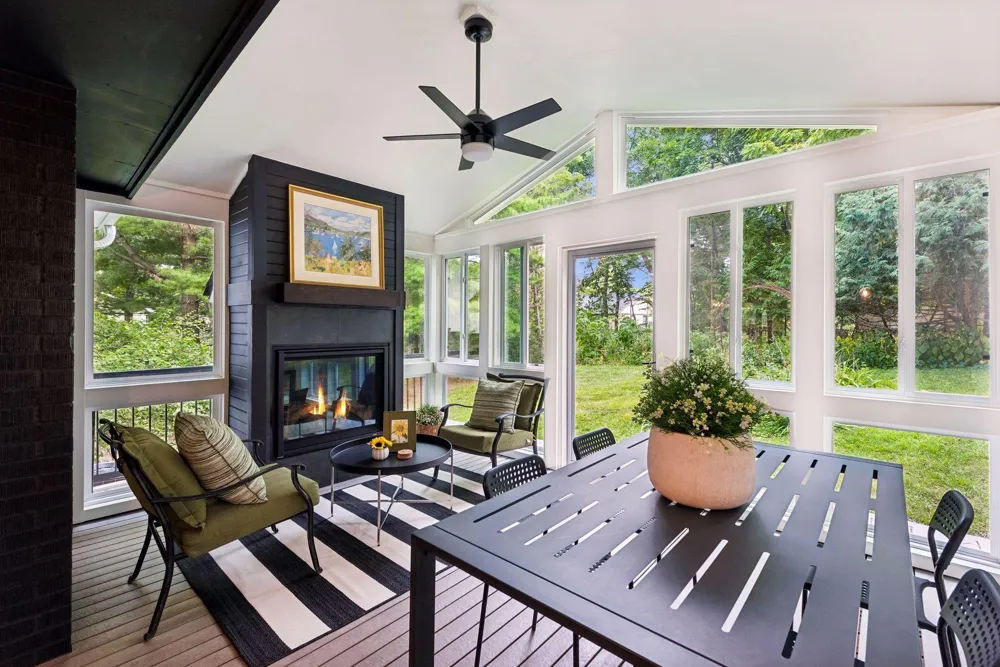 18065 Berry Lane Wayzata, MN 55391
