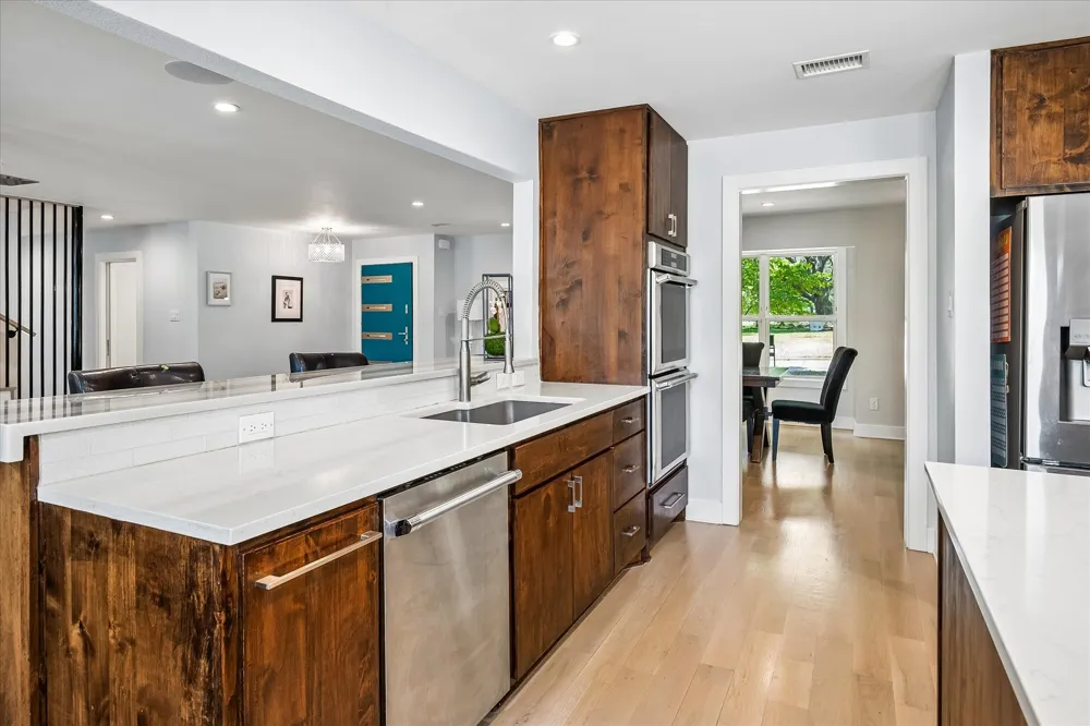 14010 Carillon Drive Dallas, TX 75240