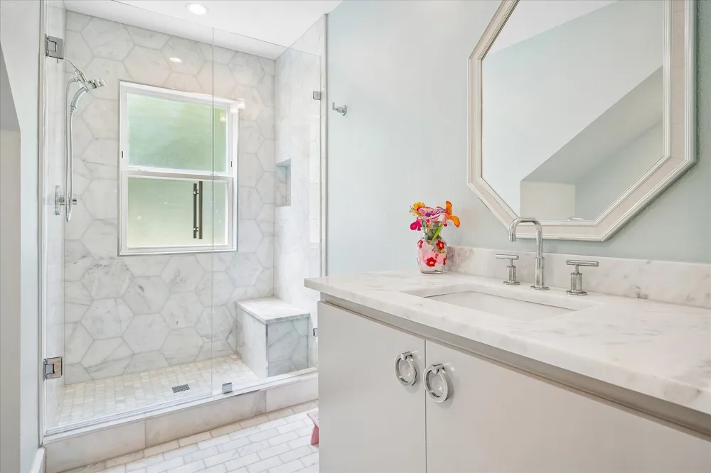 14010 Carillon Drive Dallas, TX 75240