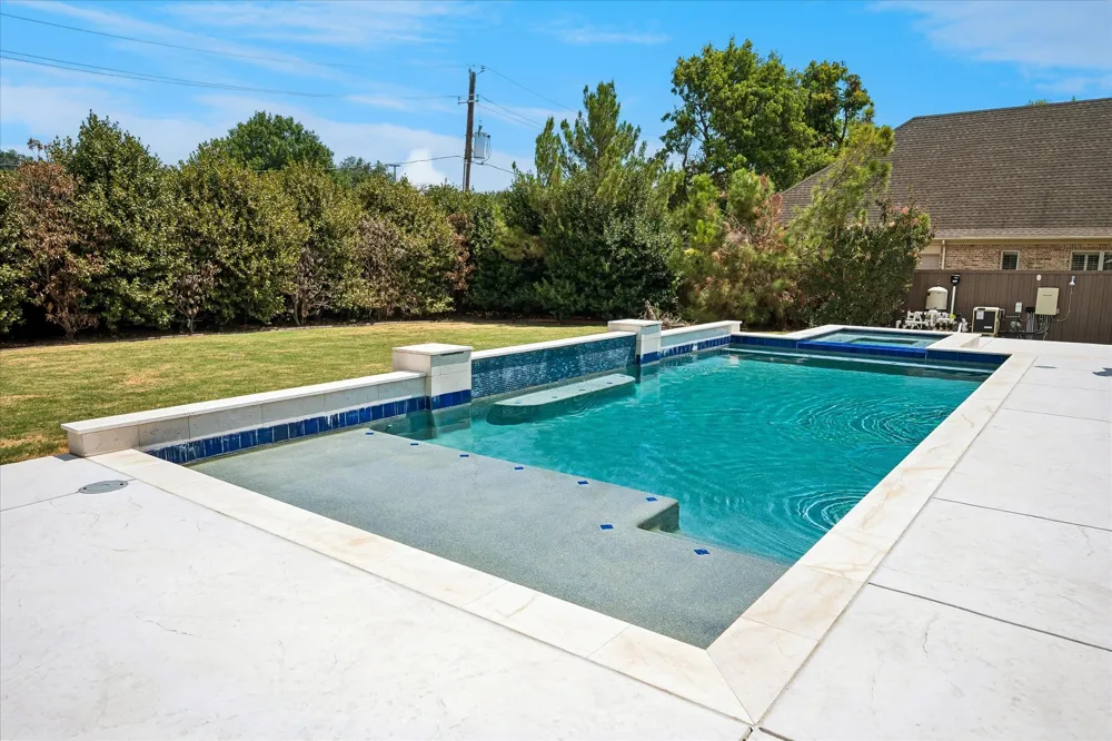 14010 Carillon Drive Dallas, TX 75240