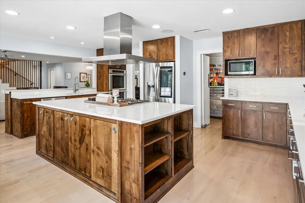 14010 Carillon Drive Dallas, TX 75240