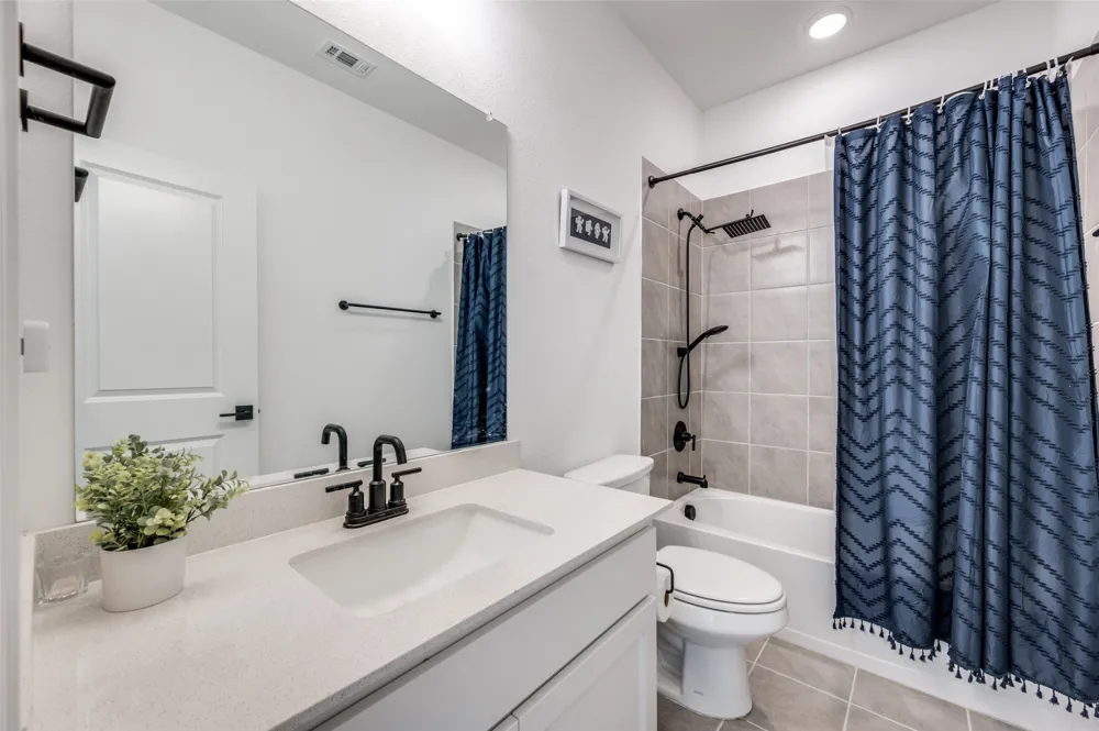 7520 Denny Drive North Richland Hills, TX 76180