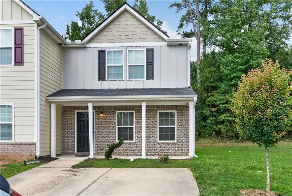 2568 Piering Drive Lithonia, GA 30038
