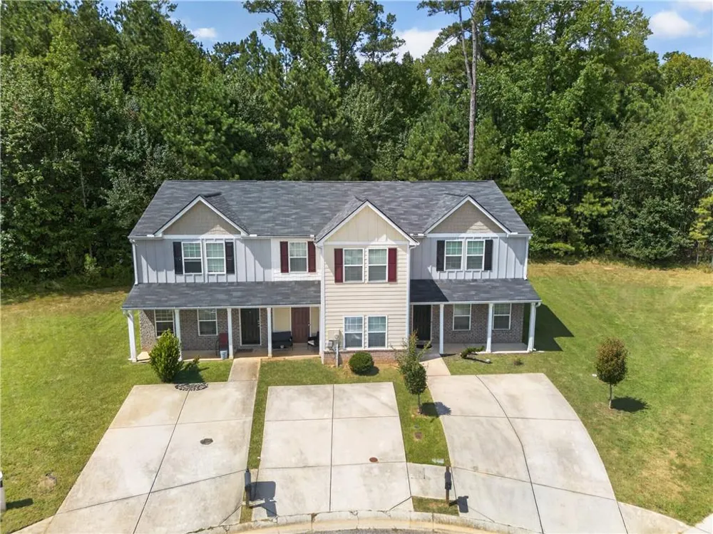 2568 Piering Drive Lithonia, GA 30038