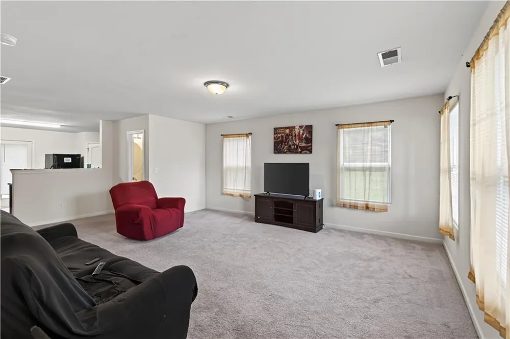 2568 Piering Drive Lithonia, GA 30038