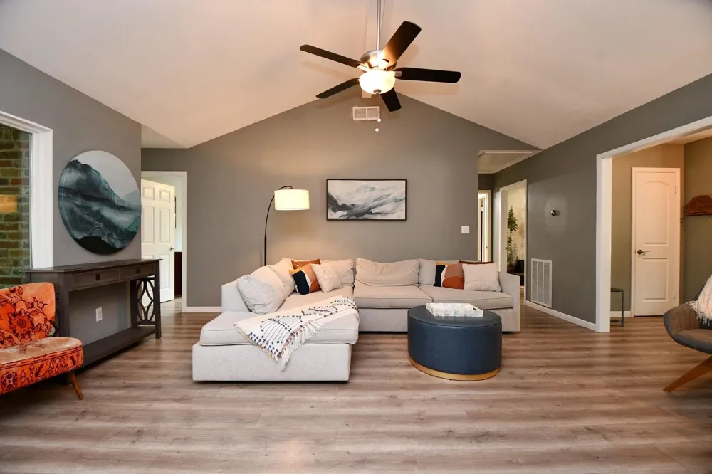 2554 Kevin Lane Houston, TX 77043