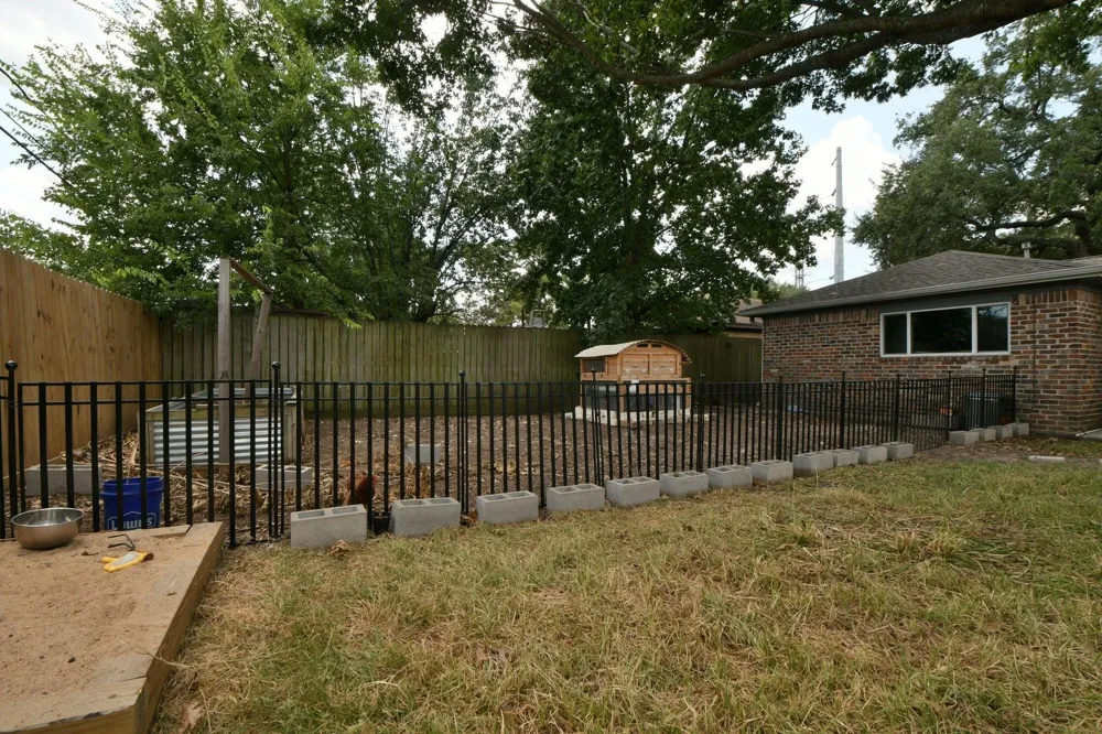 2554 Kevin Lane Houston, TX 77043