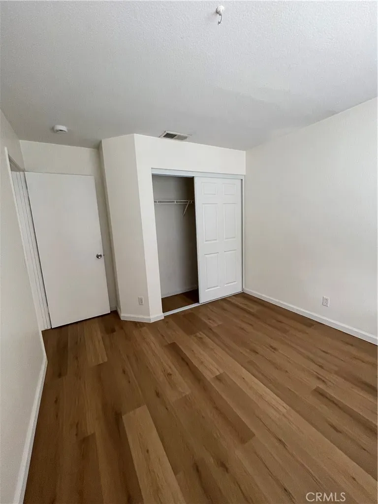 1522 W Avenue H4 Lancaster, CA 93534