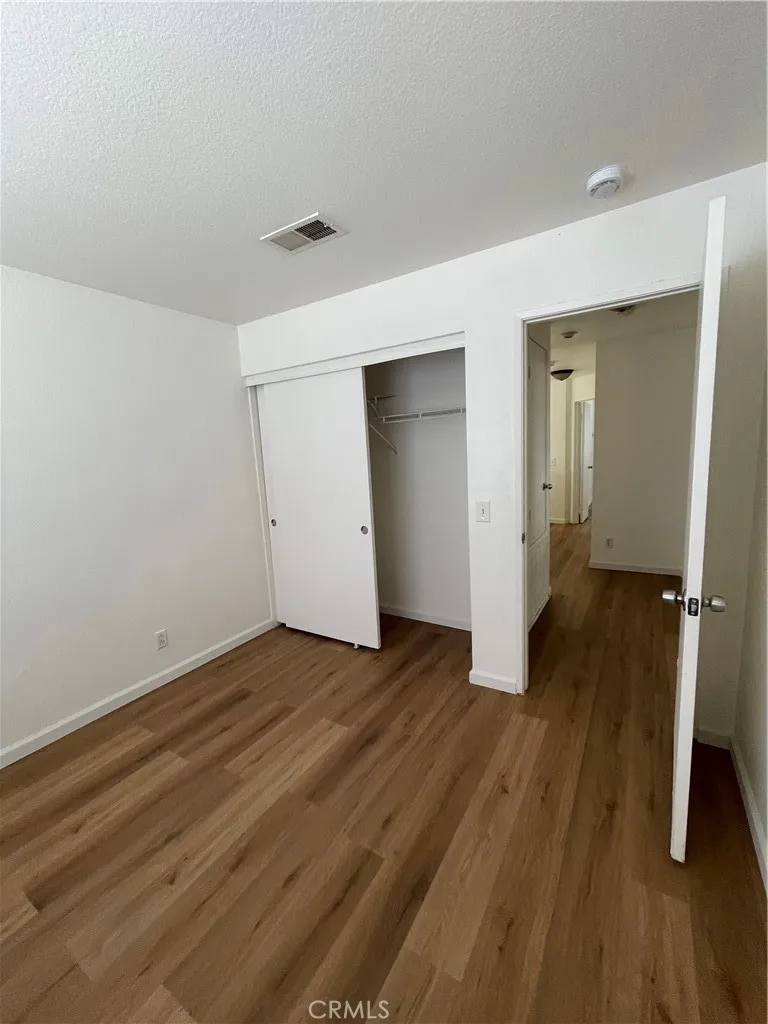 1522 W Avenue H4 Lancaster, CA 93534