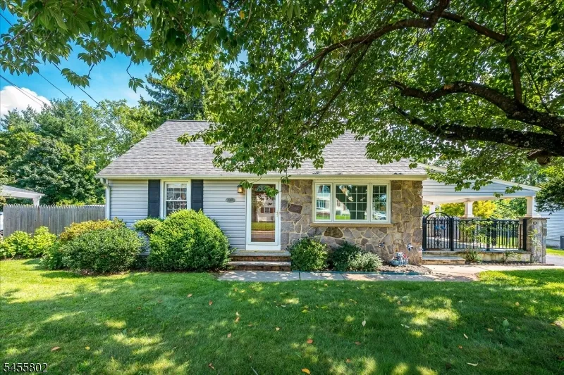 2008 Maple Ave South Plainfield, NJ 07080