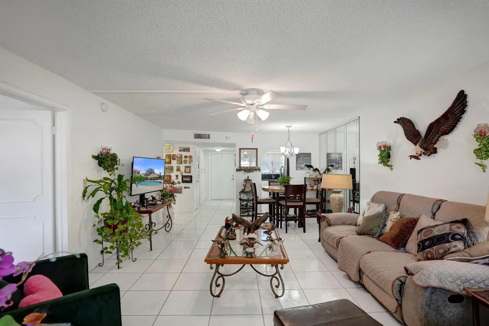 2651 Sunrise Lakes Drive E #104 Sunrise, FL 33322