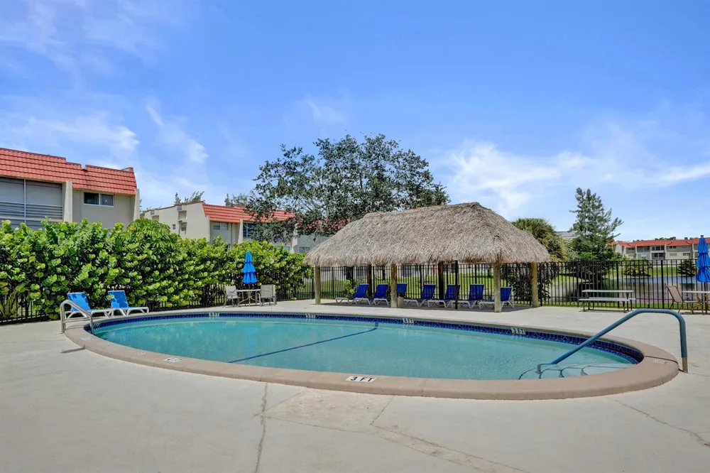 2651 Sunrise Lakes Drive E #104 Sunrise, FL 33322