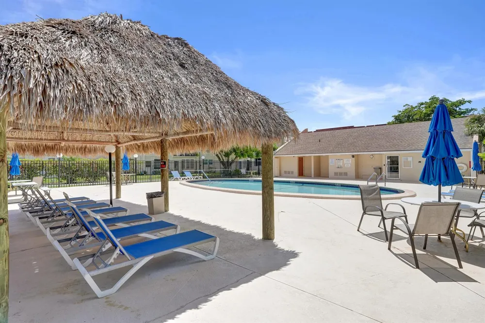 2651 Sunrise Lakes Drive E #104 Sunrise, FL 33322