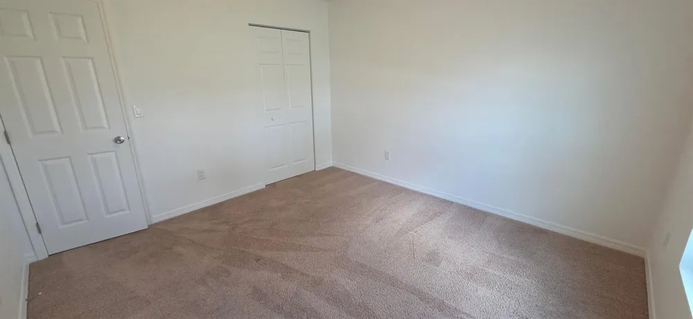 2135 19TH AVENUE SW Vero Beach, FL 32962