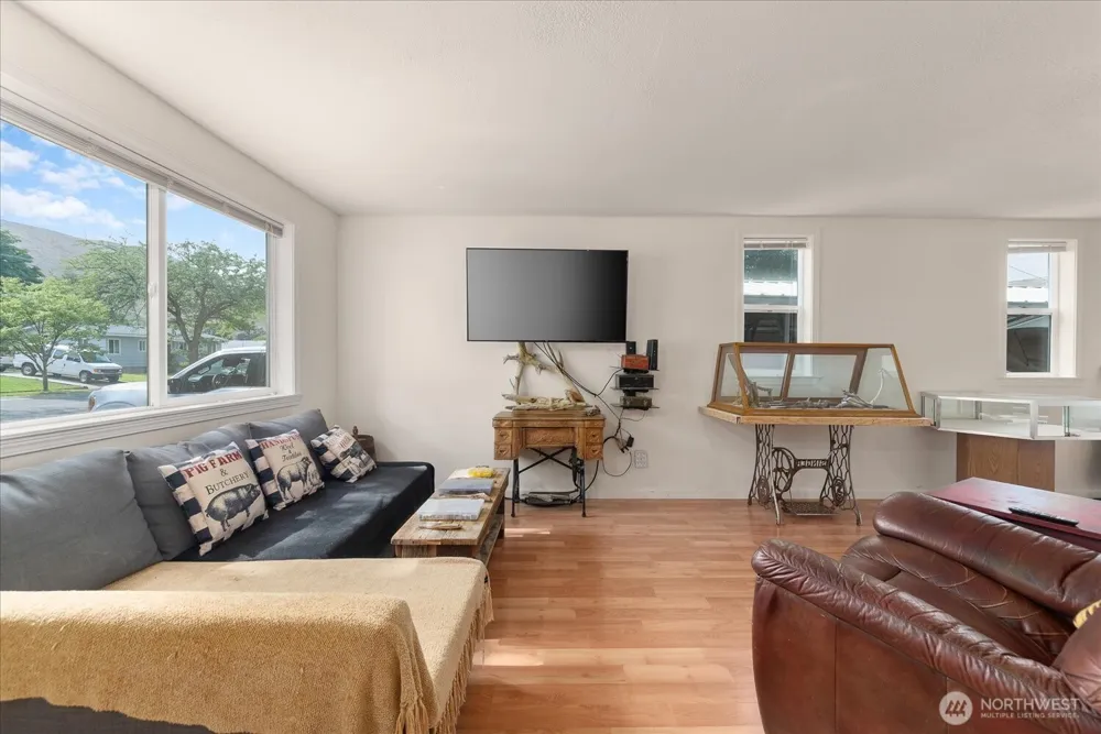 1028 Camas Street Coulee Dam, WA 99116