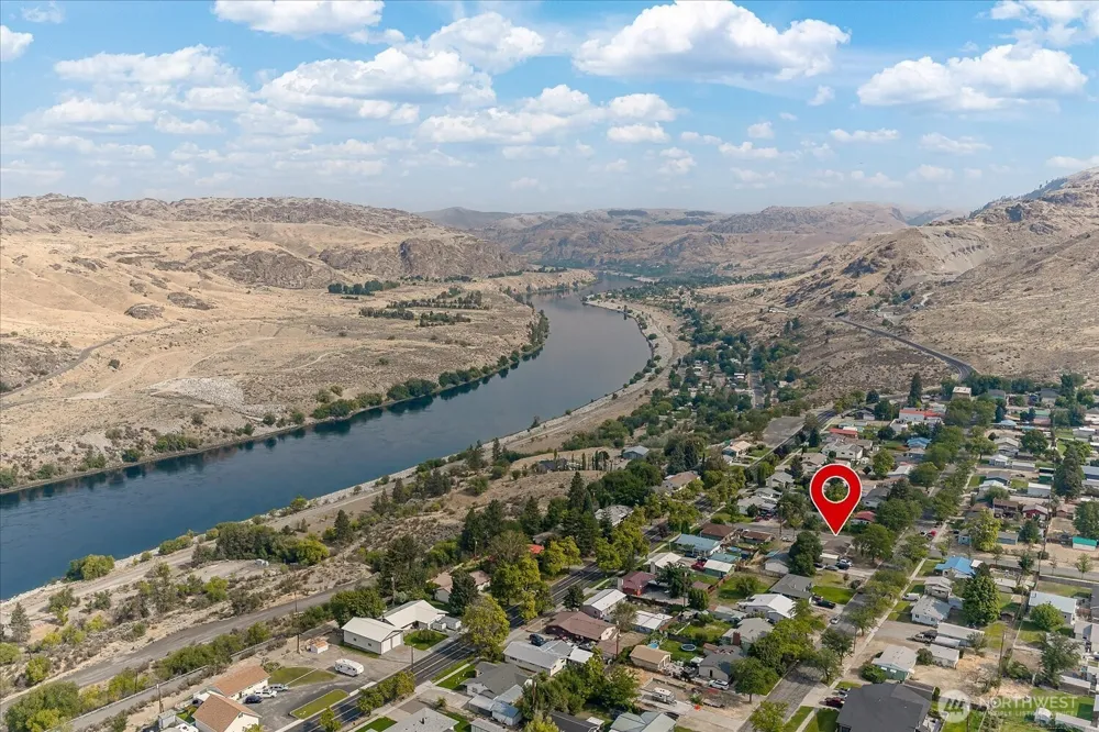 1028 Camas Street Coulee Dam, WA 99116