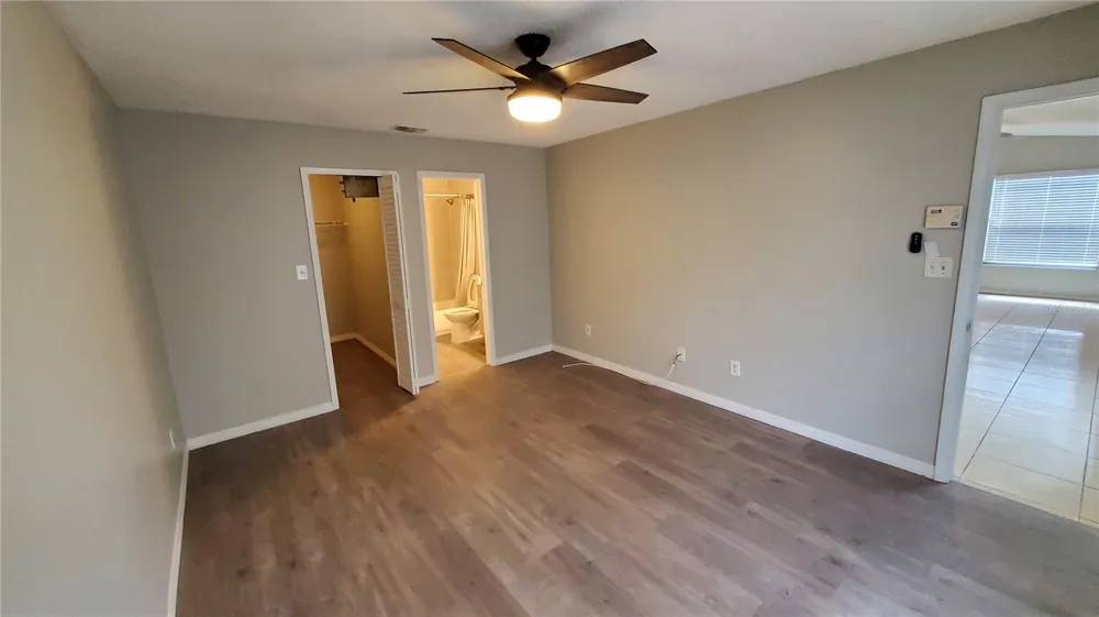 4858 S SEMORAN BOULEVARD #2105 Orlando, FL 32822