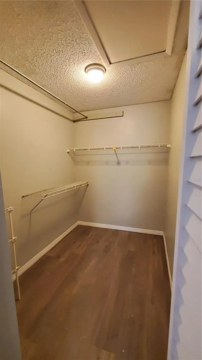 4858 S SEMORAN BOULEVARD #2105 Orlando, FL 32822