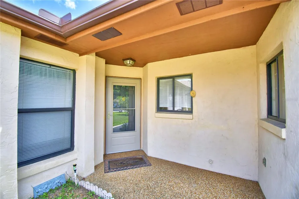 4408 GLENNS LANDING Winter Haven, FL 33884