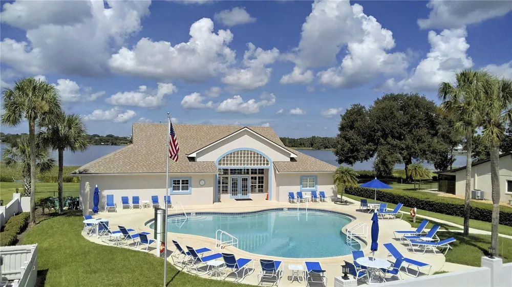 4408 GLENNS LANDING Winter Haven, FL 33884