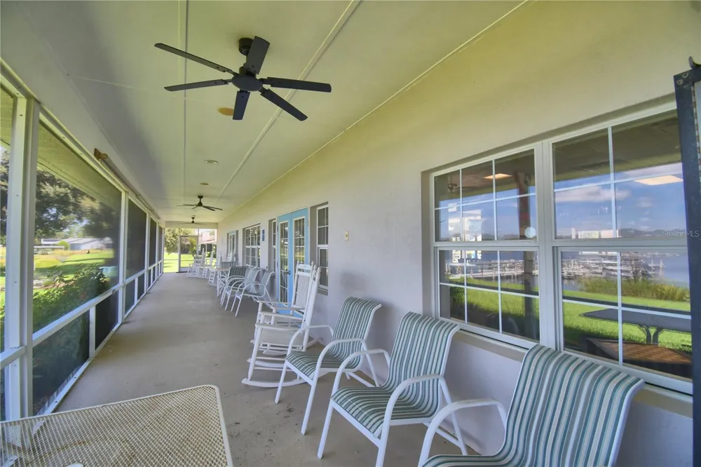 4408 GLENNS LANDING Winter Haven, FL 33884