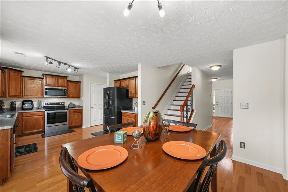 3415 Ashford Loop Ellenwood, GA 30294