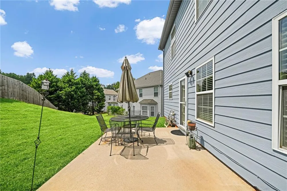 3415 Ashford Loop Ellenwood, GA 30294